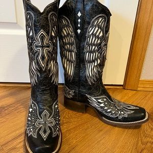 Corral Cowboy Boots- women's size 9